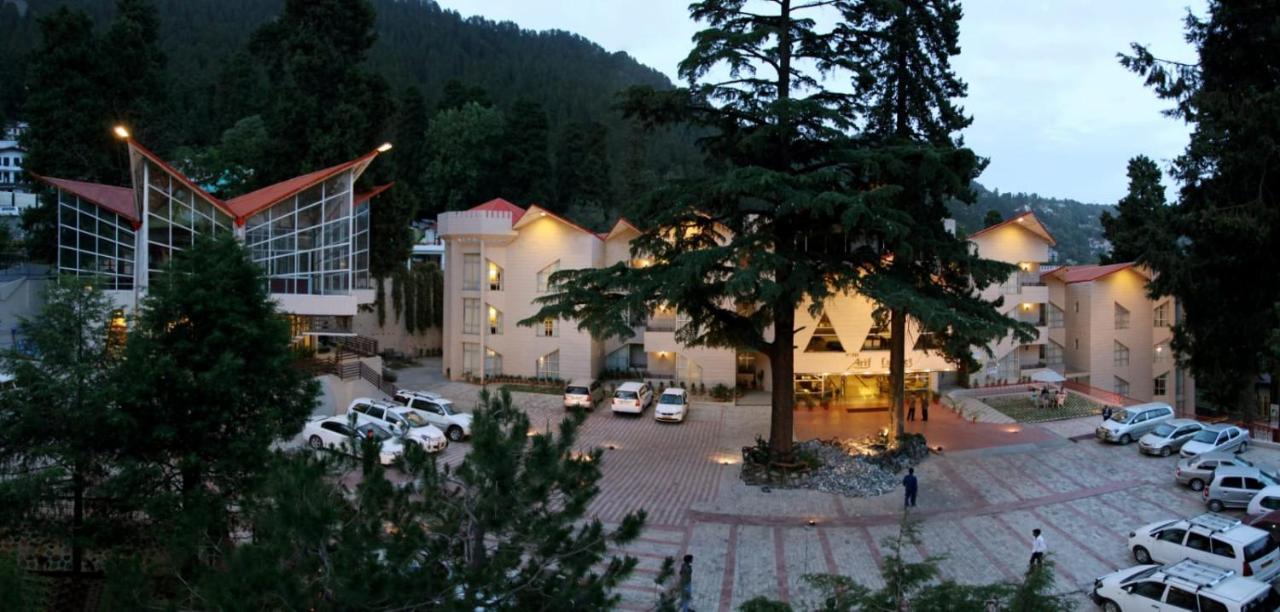 Hotel Arif Castle, ไนนิตาล ภายนอก รูปภาพ